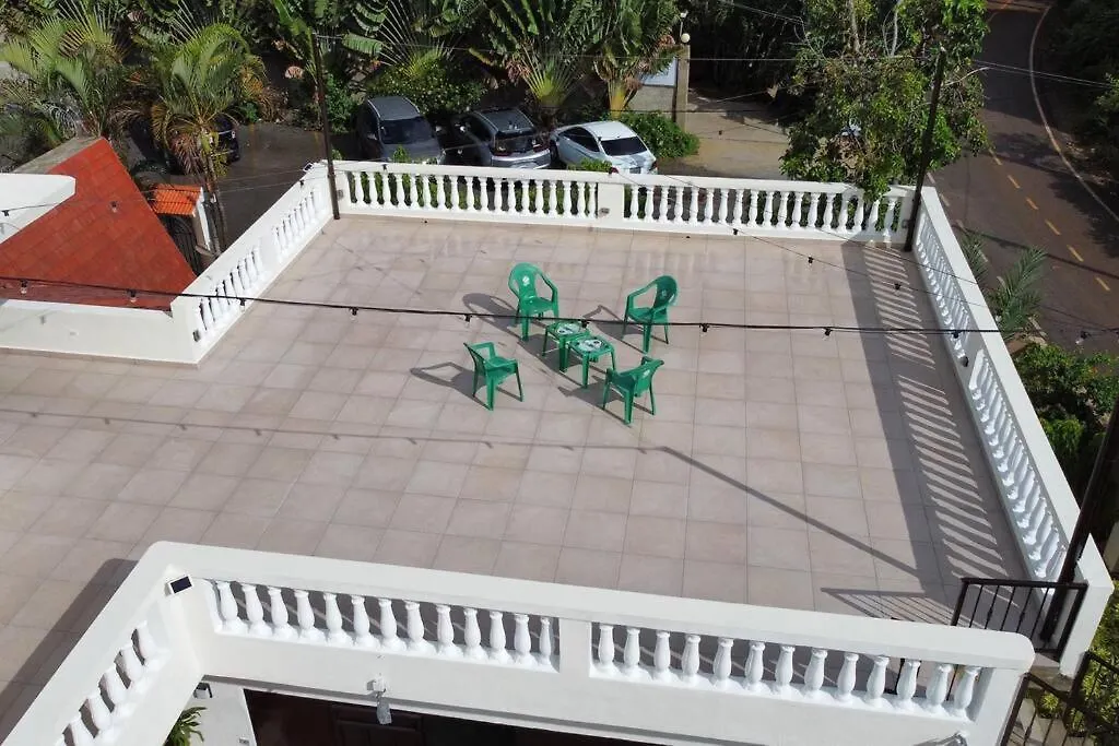 Villa Cruz لاس غاليراس