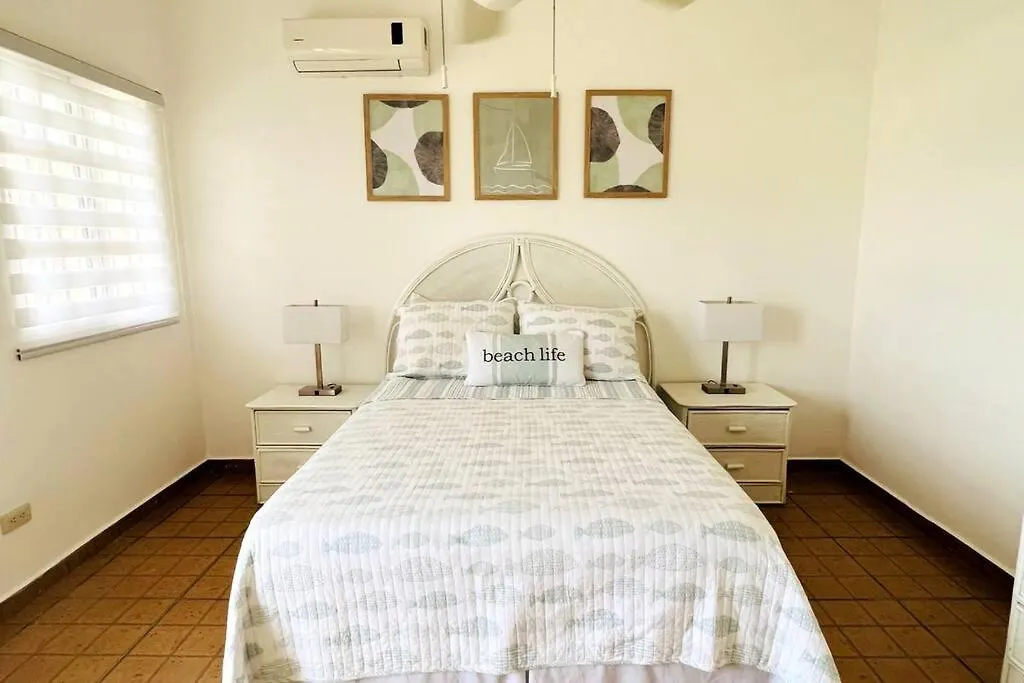 Villa Cruz لاس غاليراس بيت للعطل